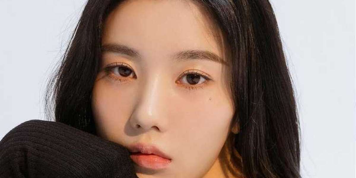 IZ*ONE’s Kwon Eunbi to debut as a soloist later this year