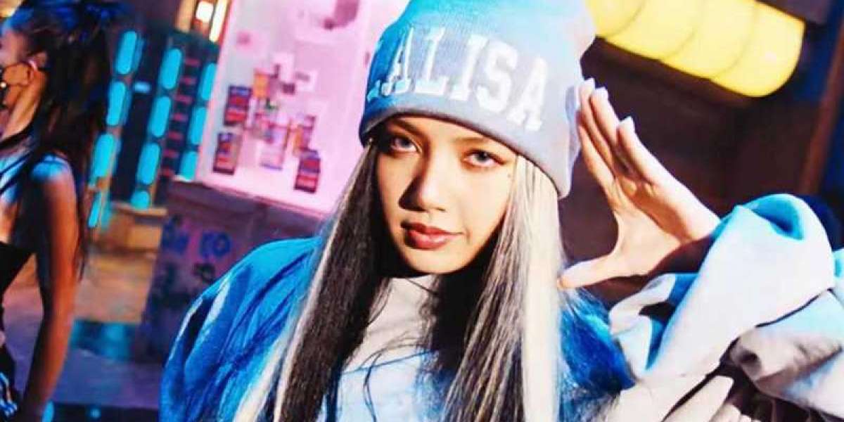 The ‘Lalisa’ MV is a fashion powerhouse you shouldn’t miss