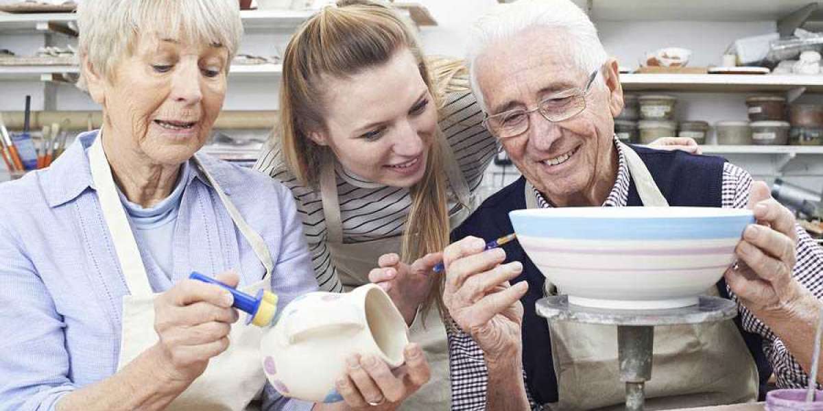 These Indoor and Outdoor Hobbies are Fun for Seniors