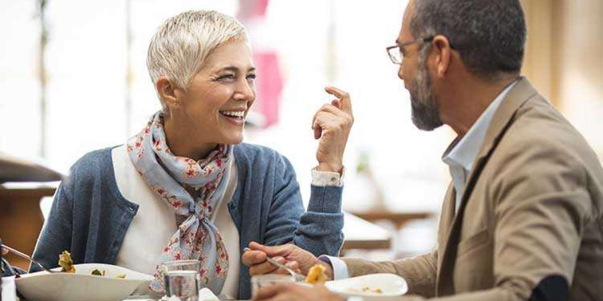More Dating Tips for Seniors to Follow