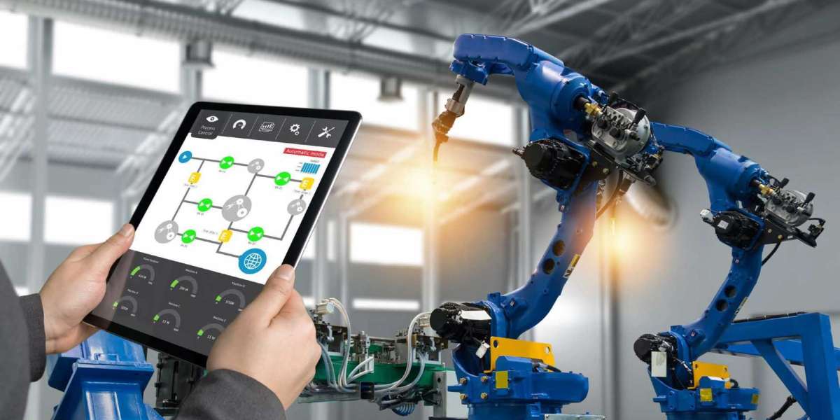 Insights into the Future: Analysts' View on the IoT Connected Machines Market