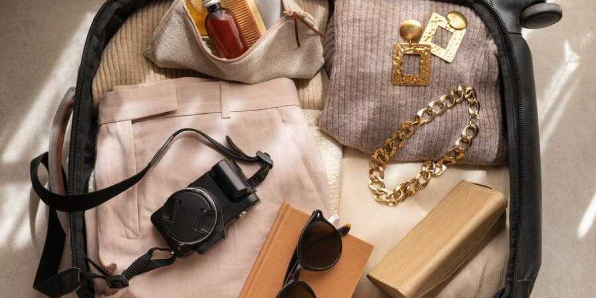 Analysis of the Global Hard Luxury Goods Market (2023-2033)